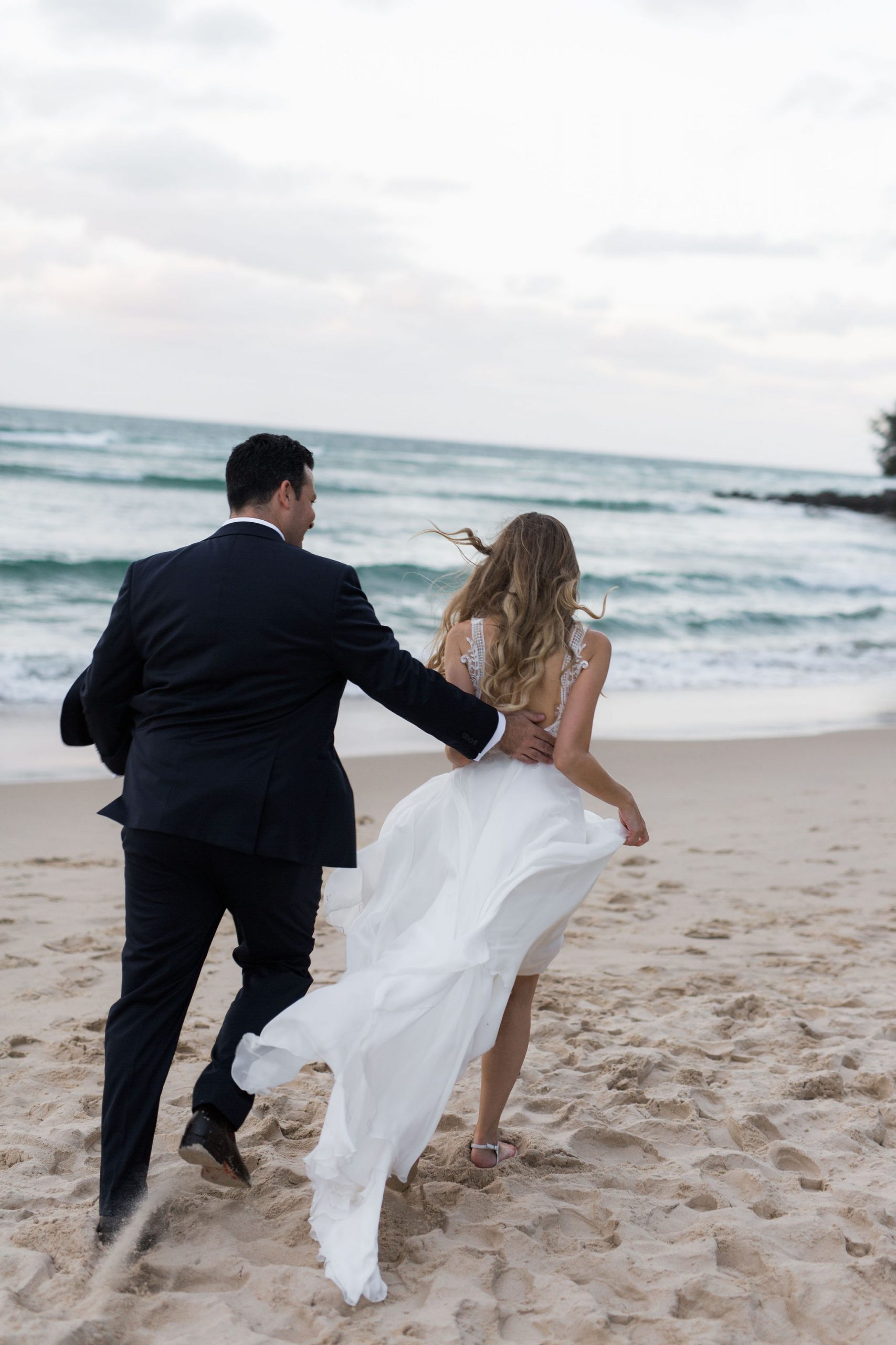 Noosa beachfront wedding